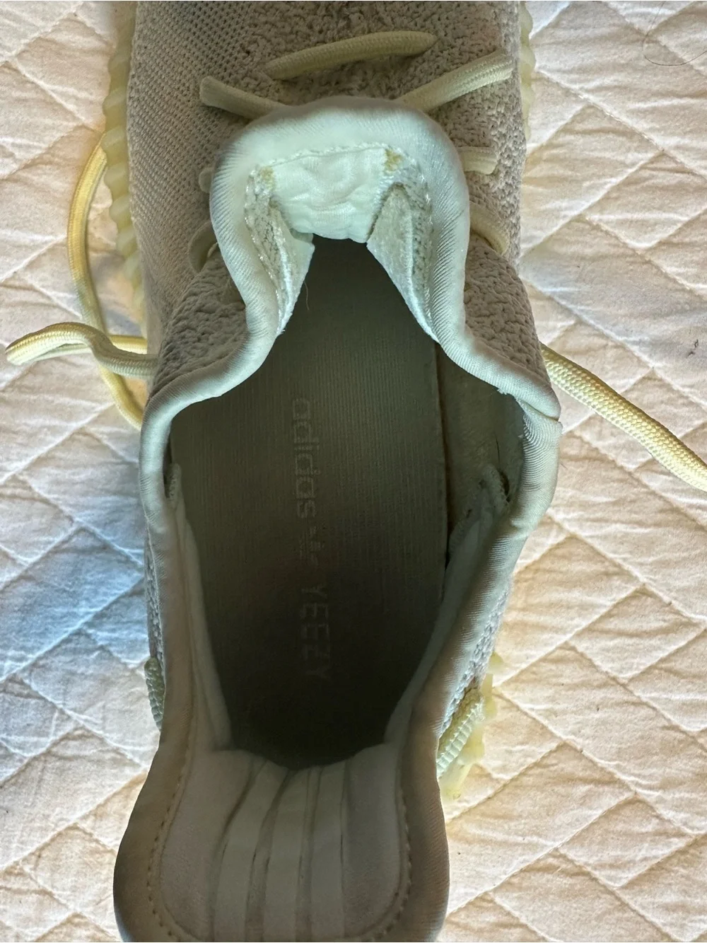 Adidas Yeezy Boost 350 V2 Cream Triple White Men’s size 9